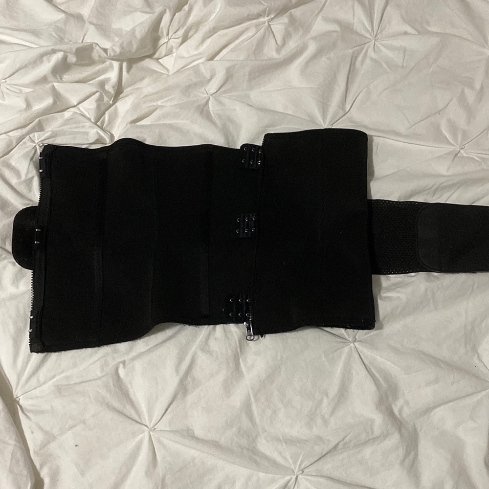 Waist trainer - Picture 2 of 3
